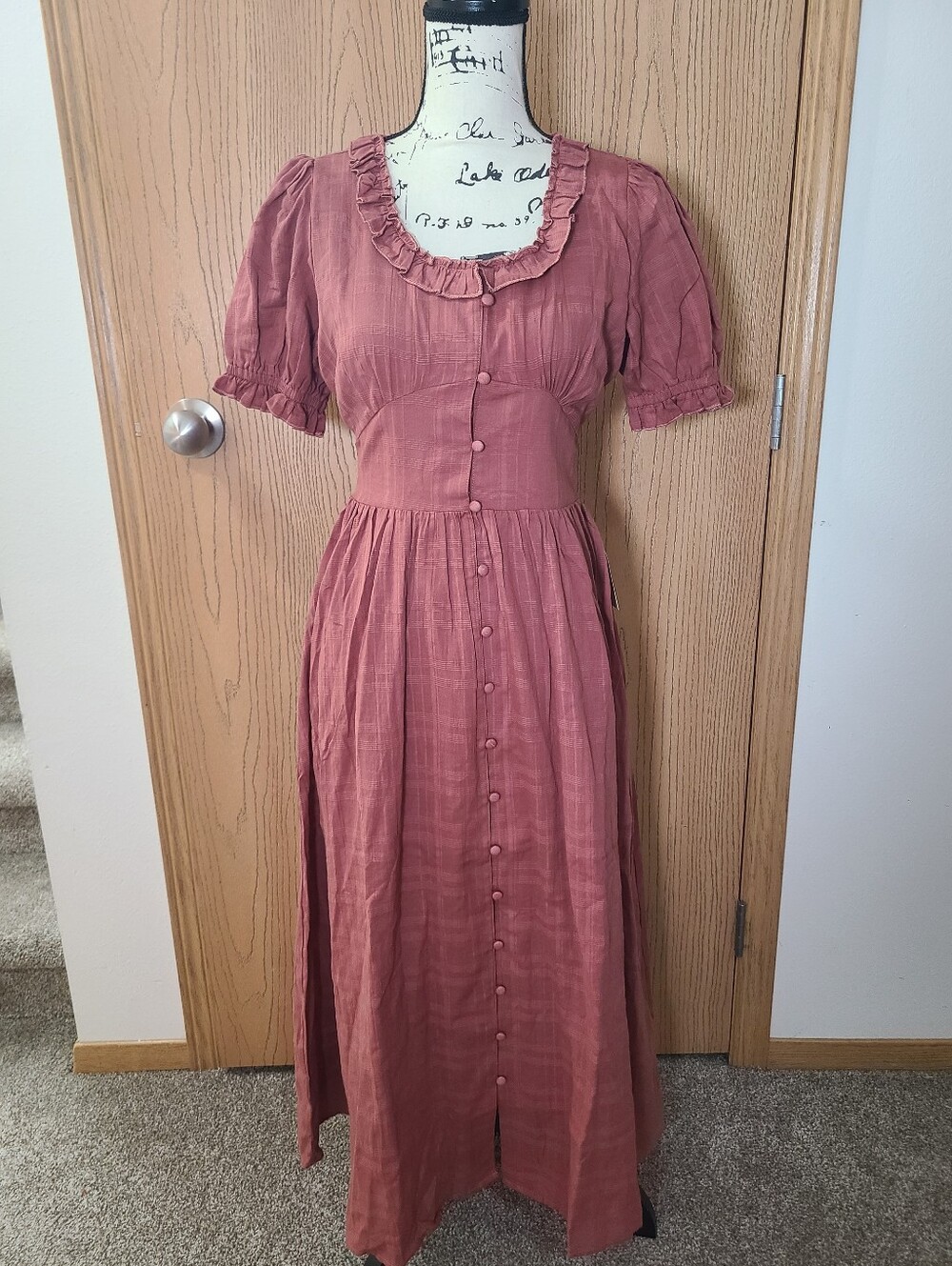 NWT Bohme Demi Maxi Dress In Marsala Boho Cottagecore Puff Sleeve Button Ruffle - Picture 4 of 6